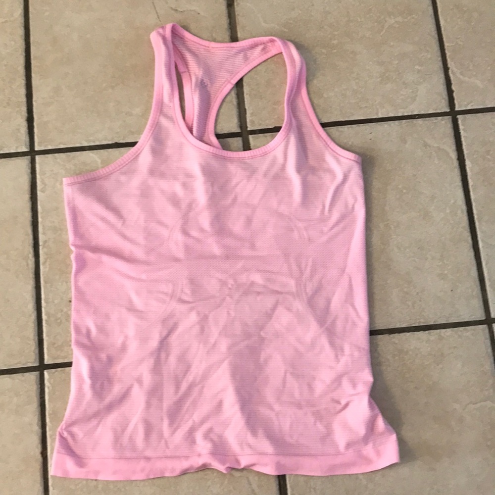 Excellent condition lululemon tank top